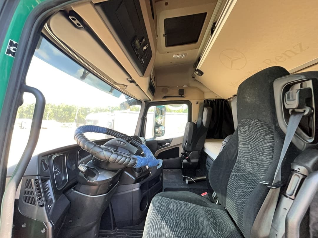 Mercedes-Benz Actros 4x2 Седельный тягач - 5