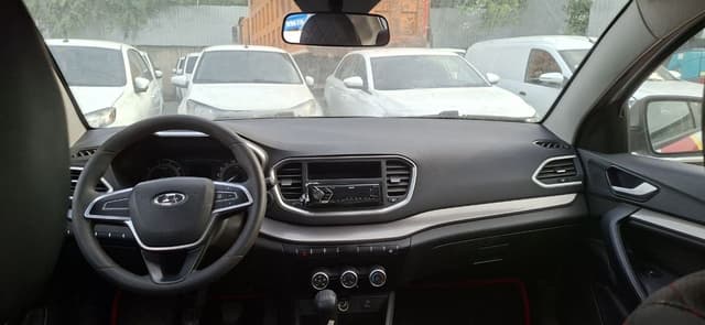 Lada Vesta седан - 5