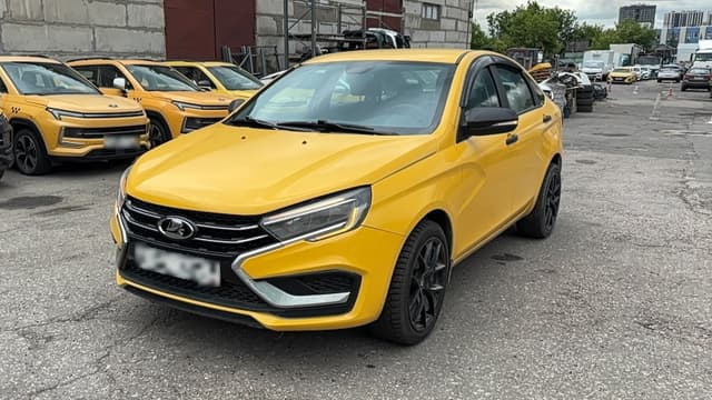 Lada Vesta седан - 1