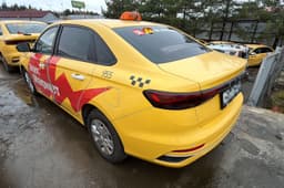 Geely Emgrand 7 - 4