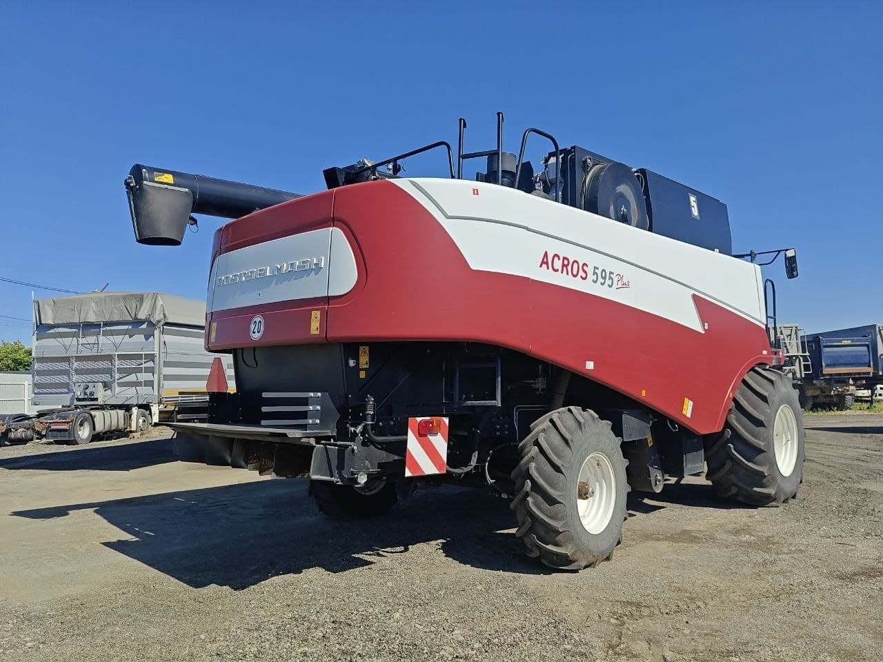 Ростсельмаш ACROS-595 Plus Комбайн - 3