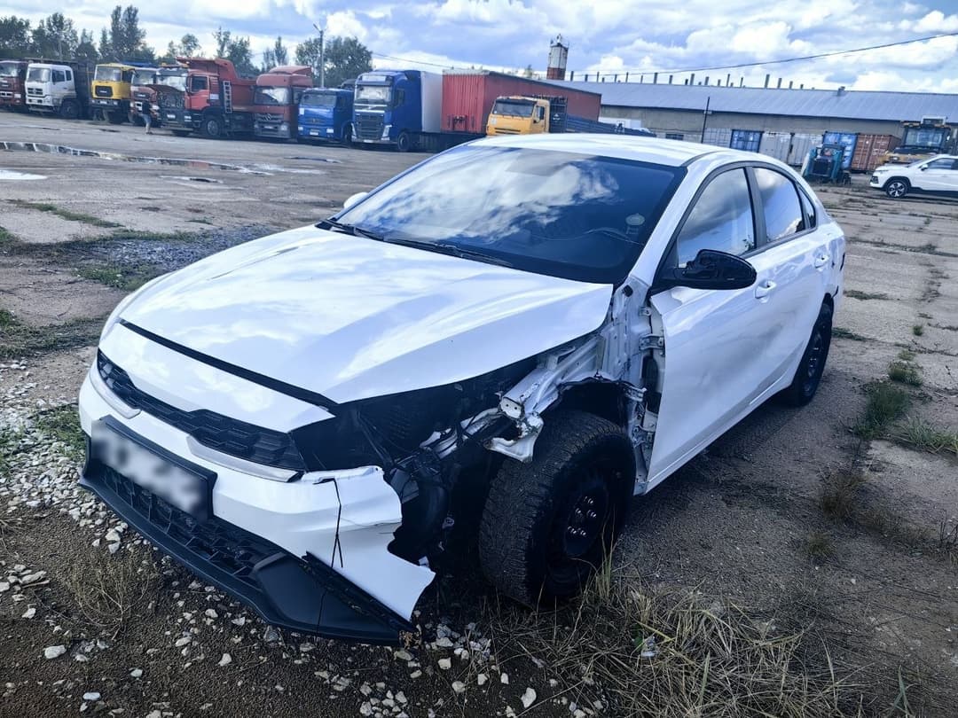 KIA Cerato - 1