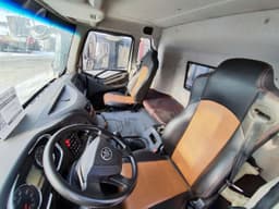 FAW CA 3310 8x4 Самосвал - 5