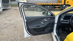 Chery ARRIZO 8 - 8