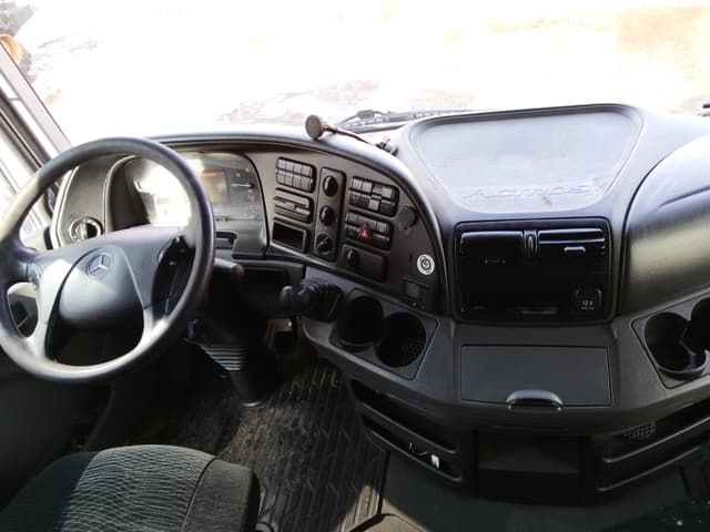 Mercedes-Benz Actros 4x2 Седельный тягач - 3