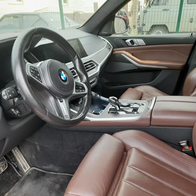 BMW X7 - 6