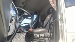 FAW J6* 6x4 Самосвал - 6