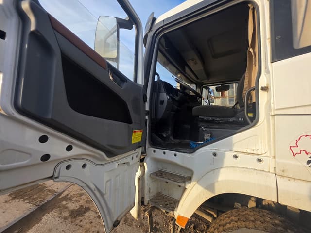 Shacman (Shaanxi) SX* 8x4 Самосвал - 7
