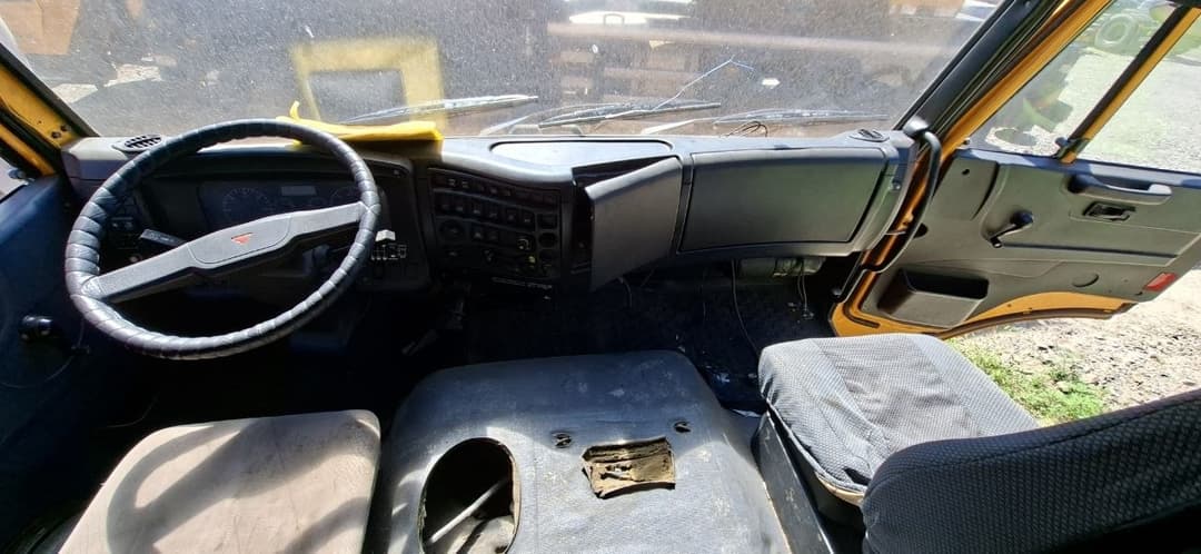Мегатрон 4589* на шасси КамАЗ 65115 6x4 Зерновоз - 5