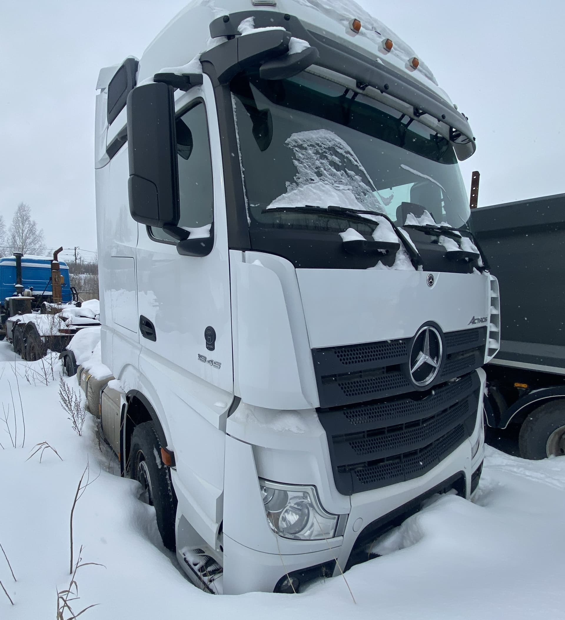 Mercedes-Benz Actros 4x2 Седельный тягач - 2