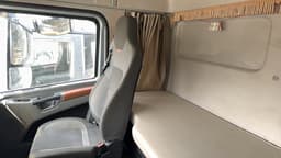 Shacman (Shaanxi) SX* 6x6 Седельный тягач - 9