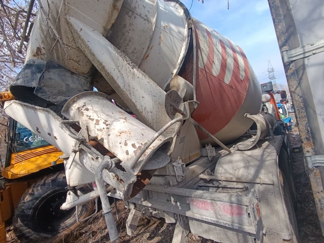 Туймазинский Завод Автобетоновозов 5814* на шасси КамАЗ 65115 6x4 Автобетоносмеситель - 3