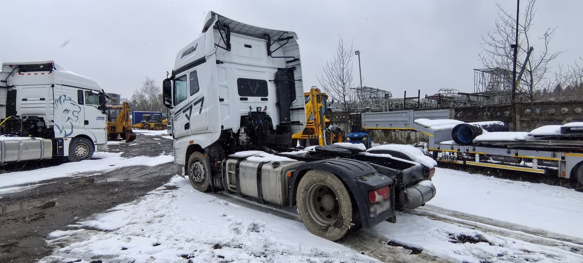 FAW J7 4x2 Седельный тягач - 4