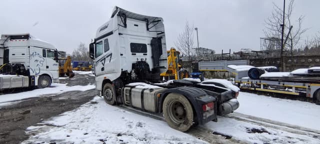 FAW J7 4x2 Седельный тягач - 4