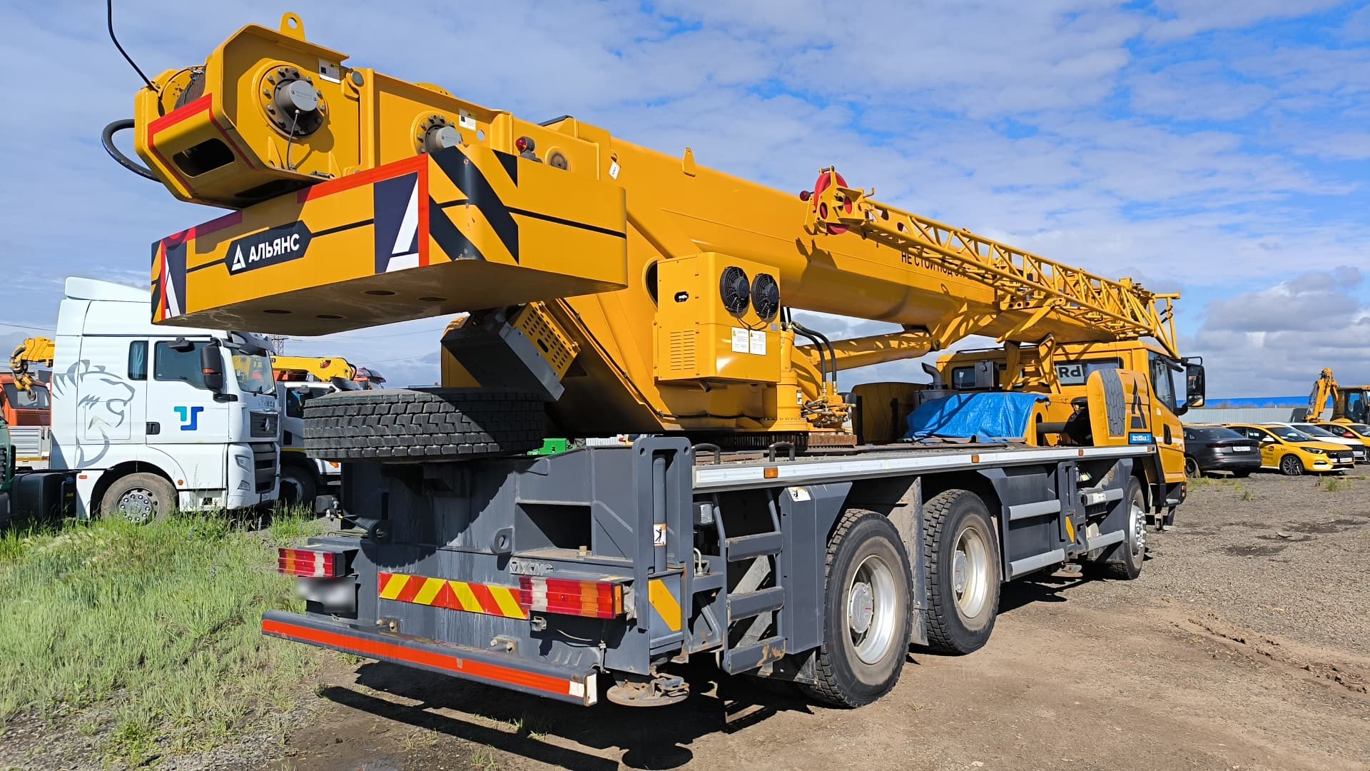 Xcmg XCT25 6x4 Автокран - 3