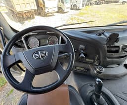 FAW J6 8x4 Самосвал - 5
