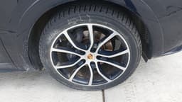 Porsche Cayenne - 10