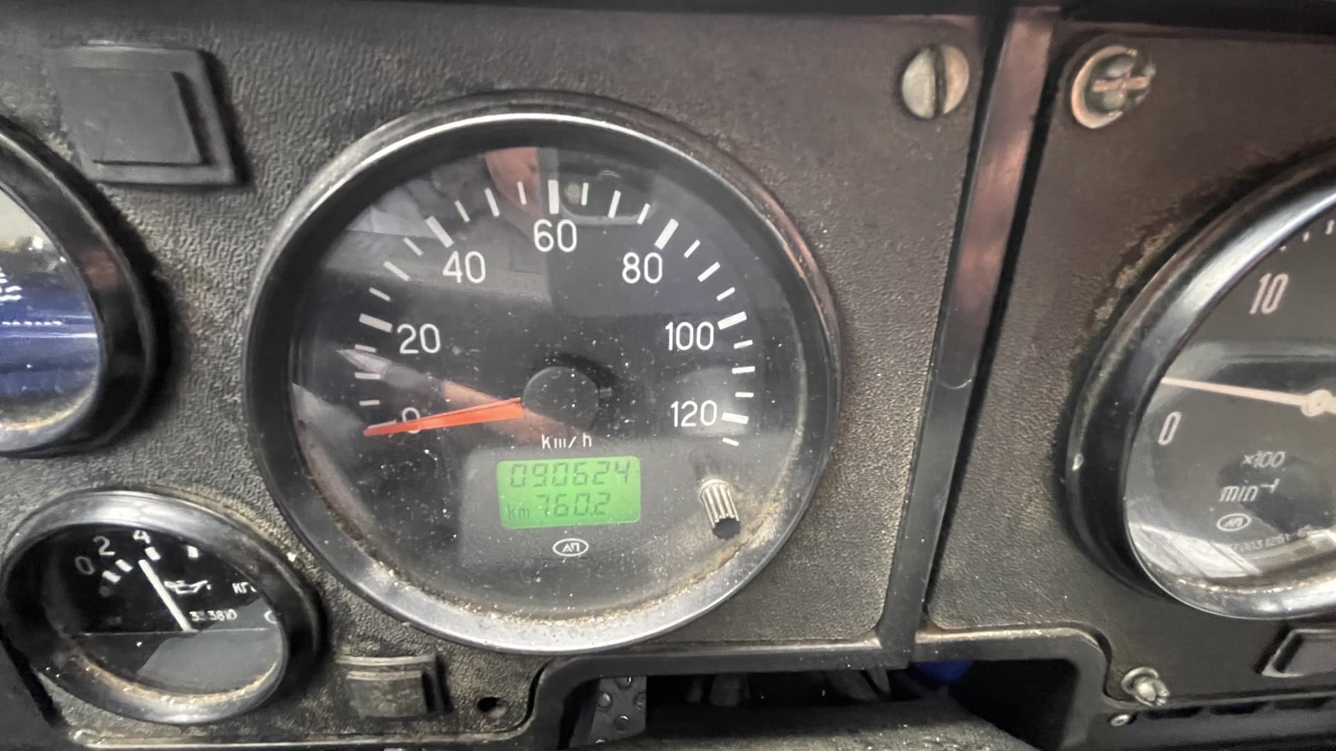 Гирд 5849* на шасси Ural NEXT 4320* 6x6 Передвижная мастерская с КМУ - 7