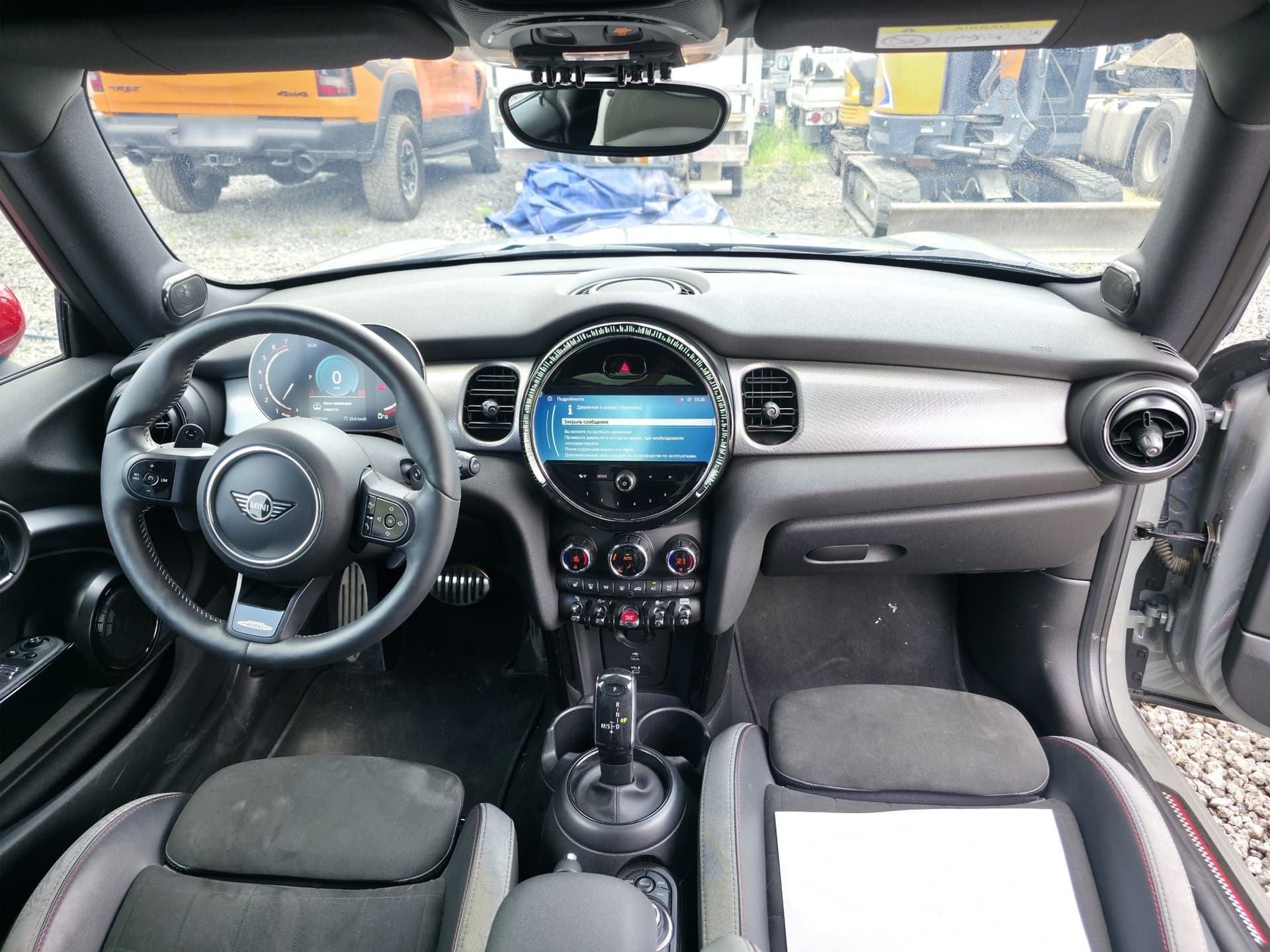 MINI 3 Door - 5