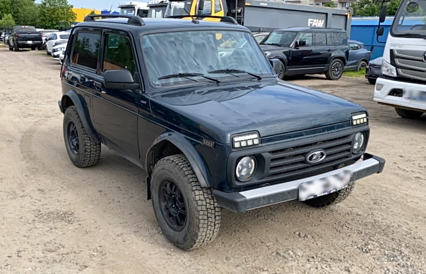 Lada Niva Legend Bronto - 2