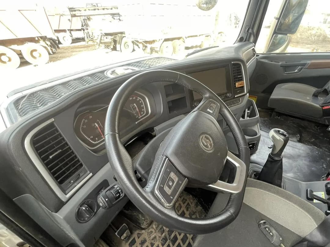 Shacman (Shaanxi) SX* 8x4 Самосвал - 6