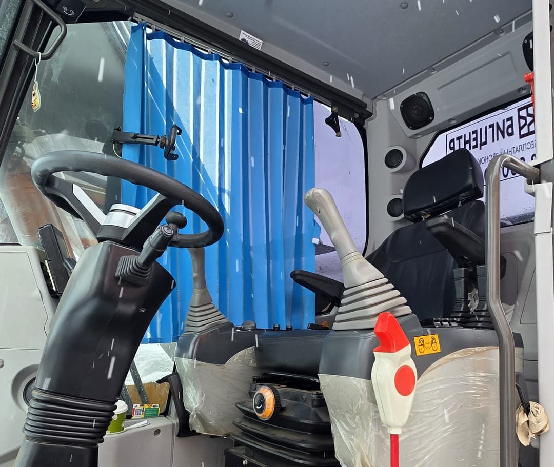 Runmax ER180* Экскаватор колесный - 5