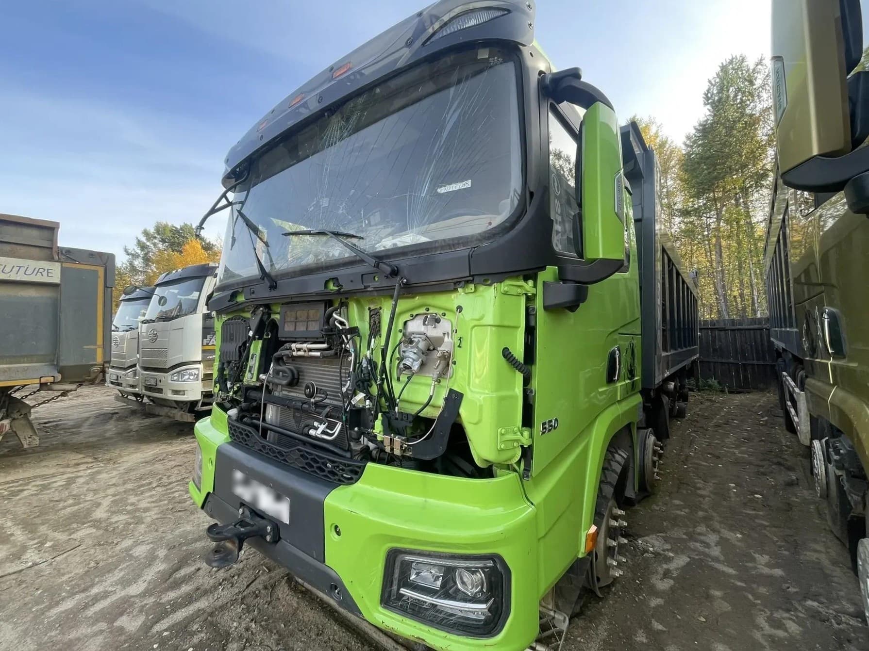 Shacman (Shaanxi) SX* 8x4 Самосвал - 1