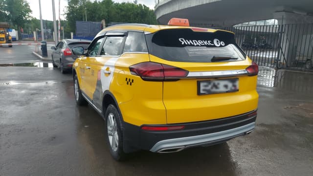 Geely Atlas Pro - 4