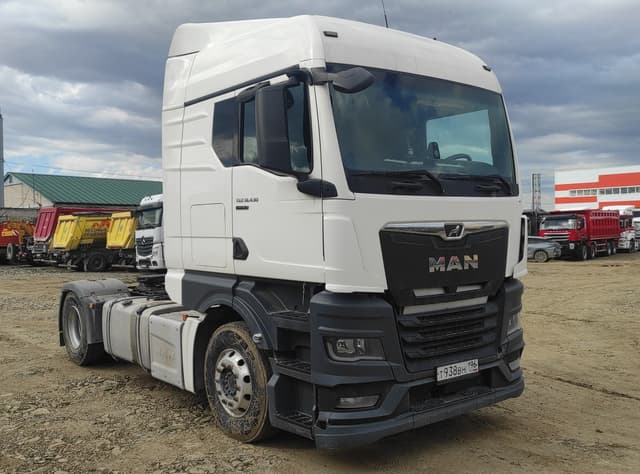 MAN TGX 4X2 Седельный тягач - 2