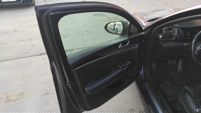 KIA K5 - 7