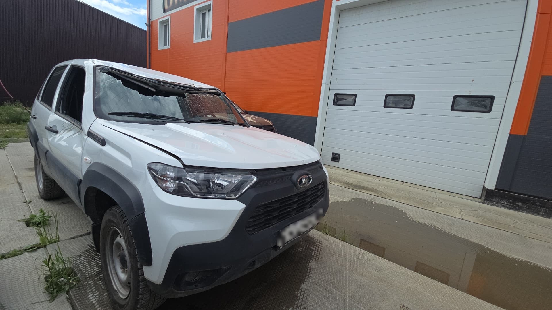 Lada Niva Travel - 2