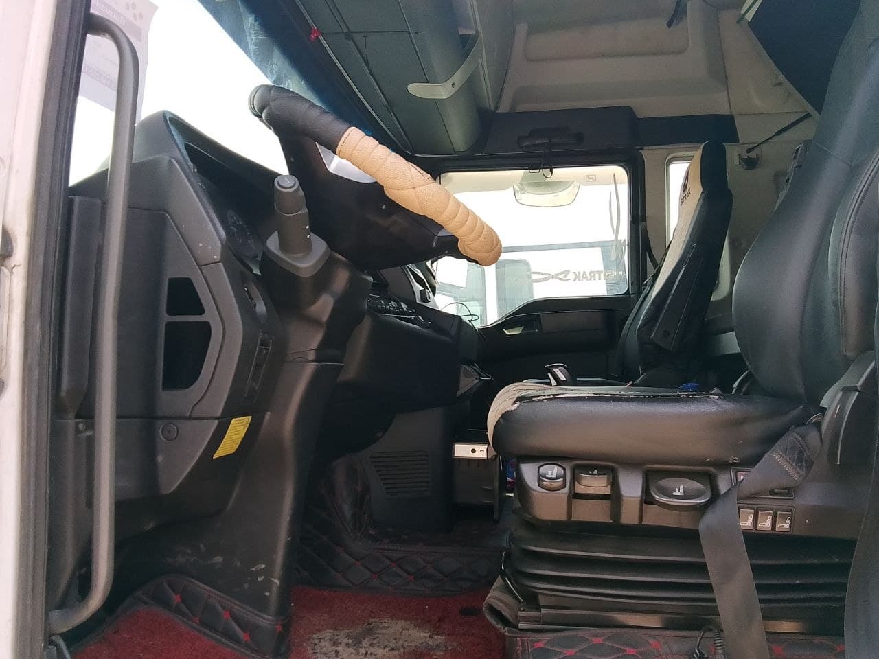 Sitrak C7H 4x2 Седельный тягач - 5
