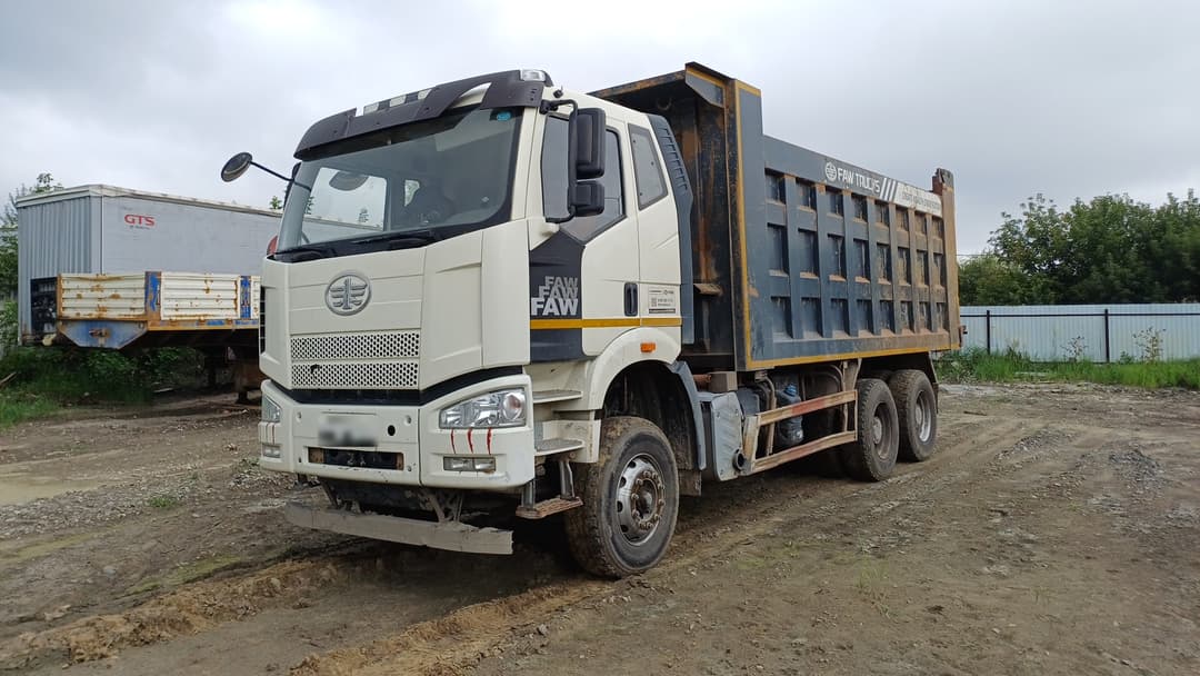 FAW CA 3250* 6x4 Самосвал - 1