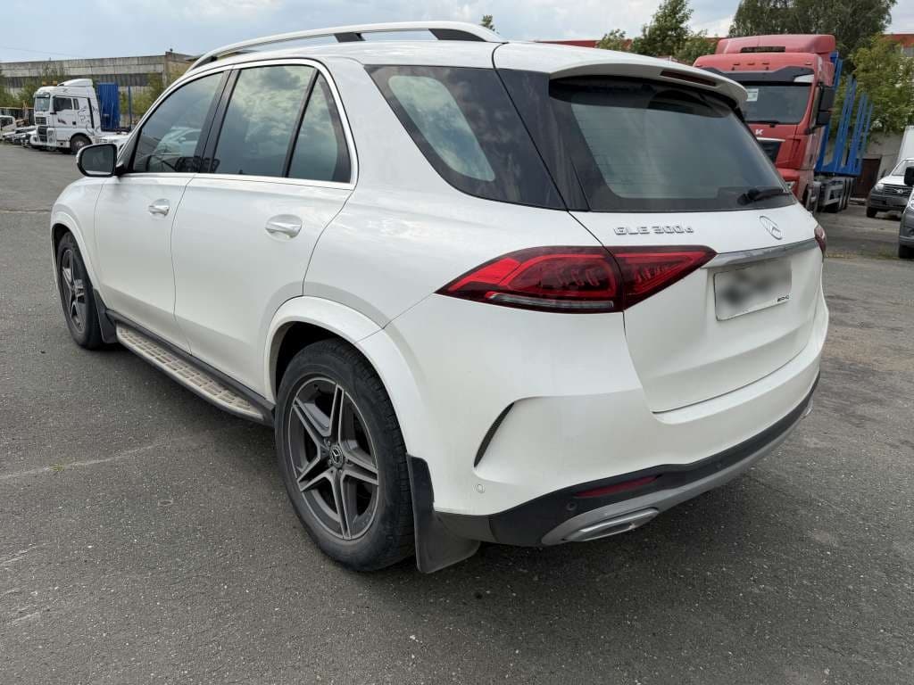 Mercedes-Benz GLE - 4