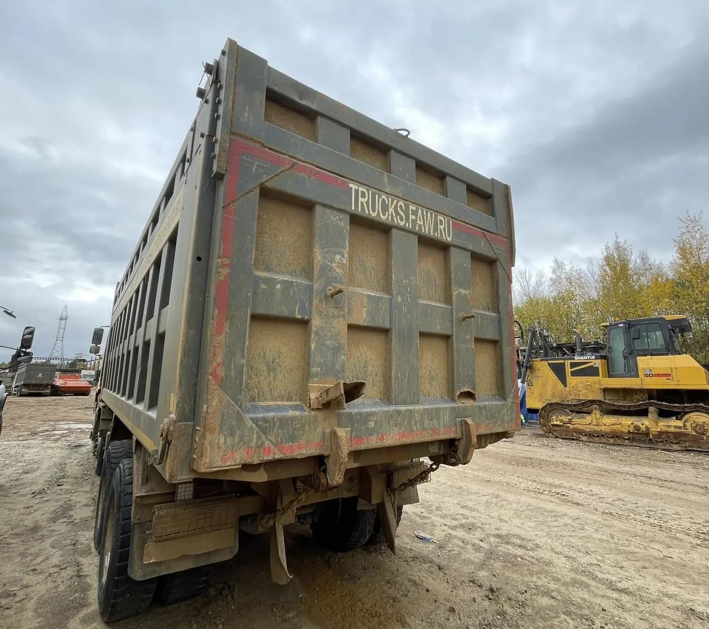 FAW J6 8x4 Самосвал - 4