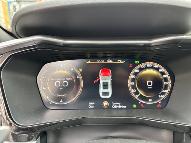 Geely Tugella - 7
