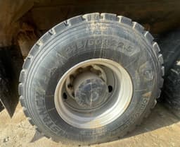 Shacman (Shaanxi) SX* 8x4 Самосвал - 8