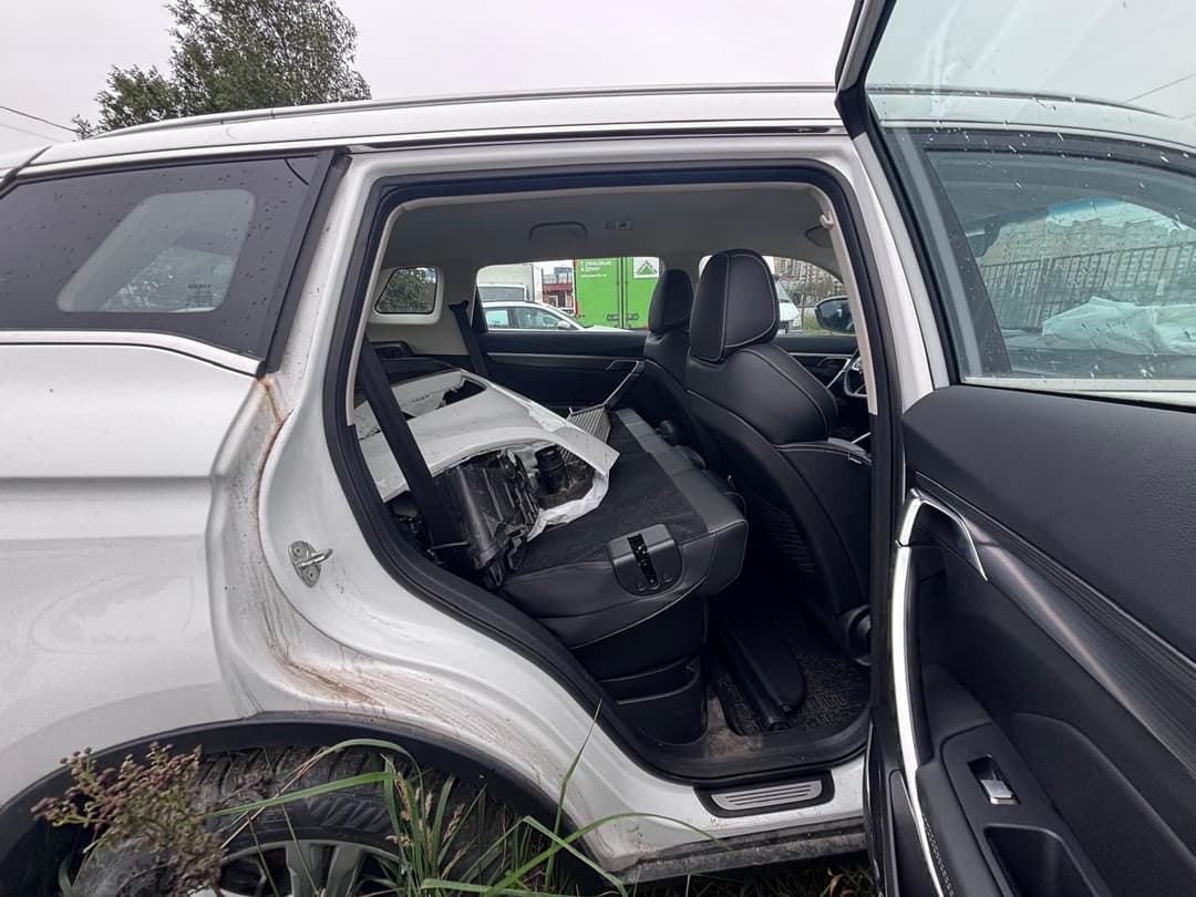 Geely Atlas Pro - 8