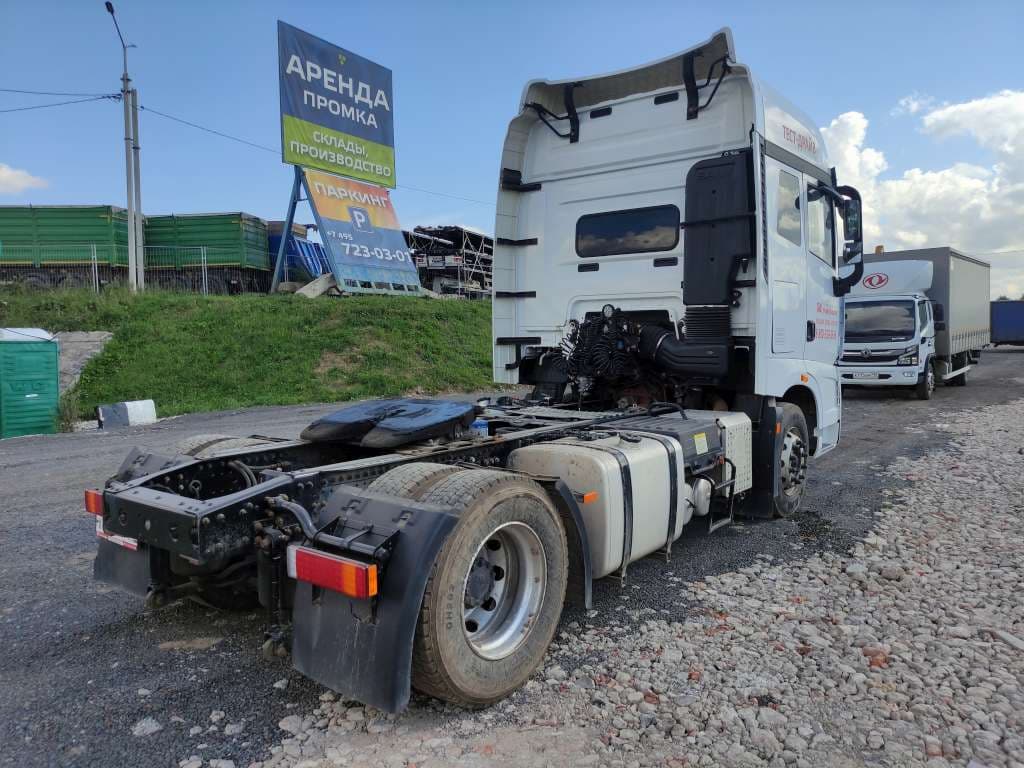 Sany D* 4x2 Седельный тягач - 3
