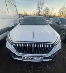 Hongqi H5 - 2