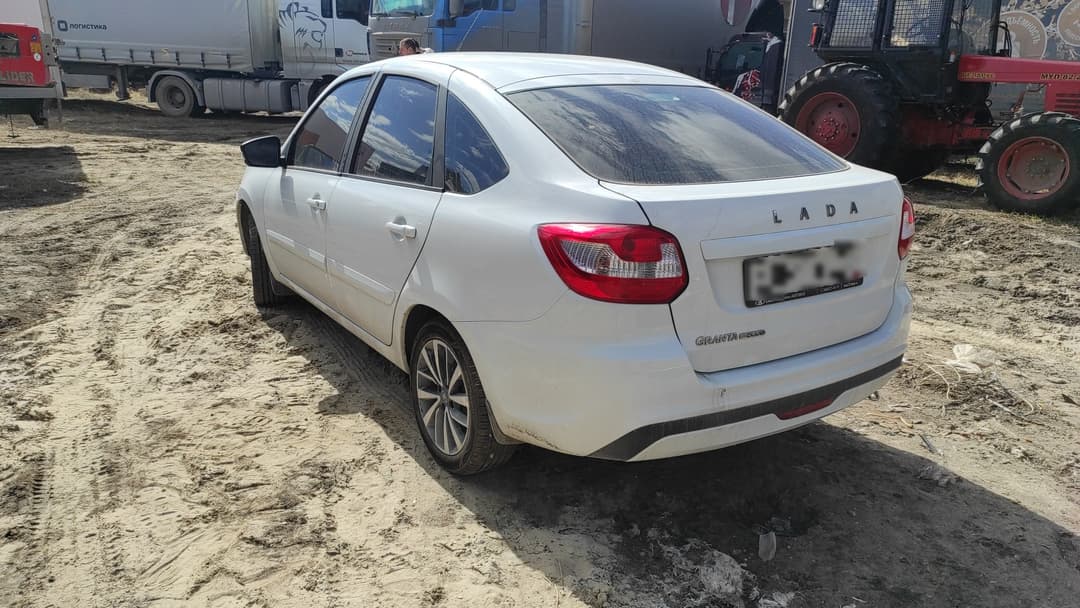 Lada Granta лифтбек - 4