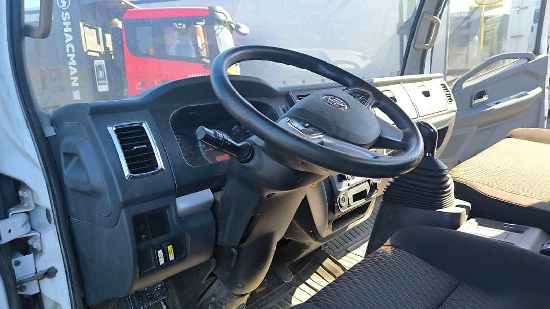 Феникс 78* на шасси Dongfeng C80 4x2 Бортовой с КМУ - 5