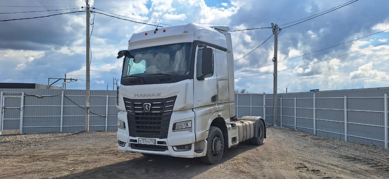 Камаз 54901 4x2 Седельный тягач - 1