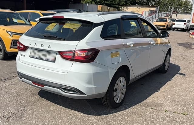Lada Vesta SW - 3