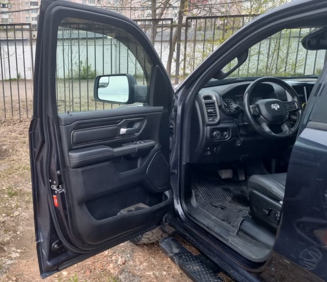 Ram 1500 - 8