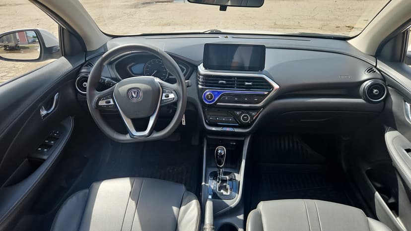 Changan Alsvin - 5