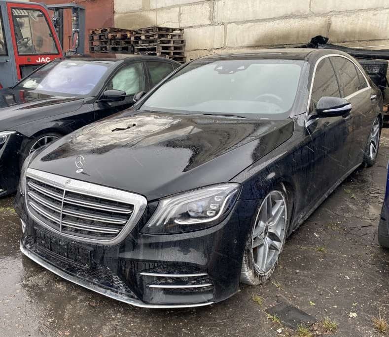 Mercedes-Benz S седан - 1
