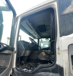 Scania P 8x4 Самосвал - 6