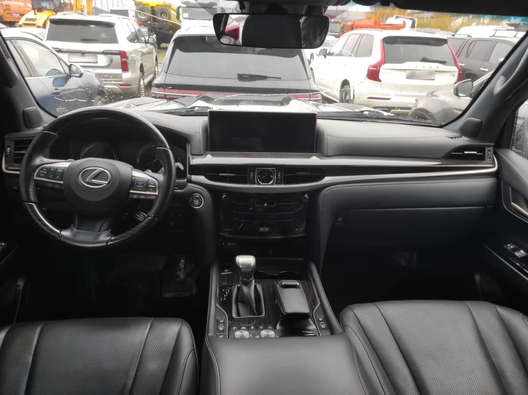 Lexus LX 450d - 5