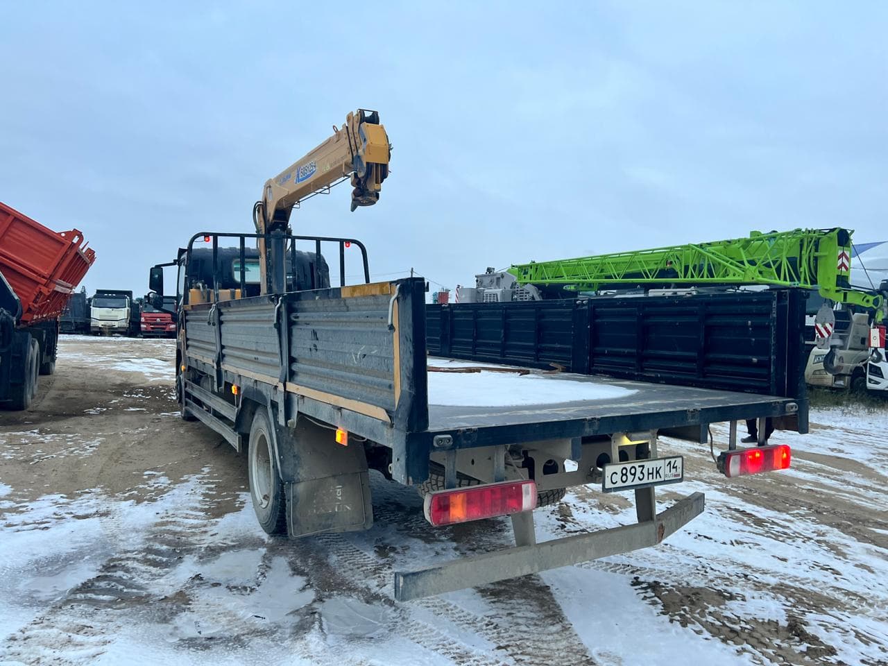 Dayun CGC* 4x2 Бортовой с КМУ - 4